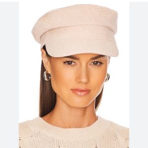 😍From Revolve Ivory Corduroy Newsboy Hat cute!